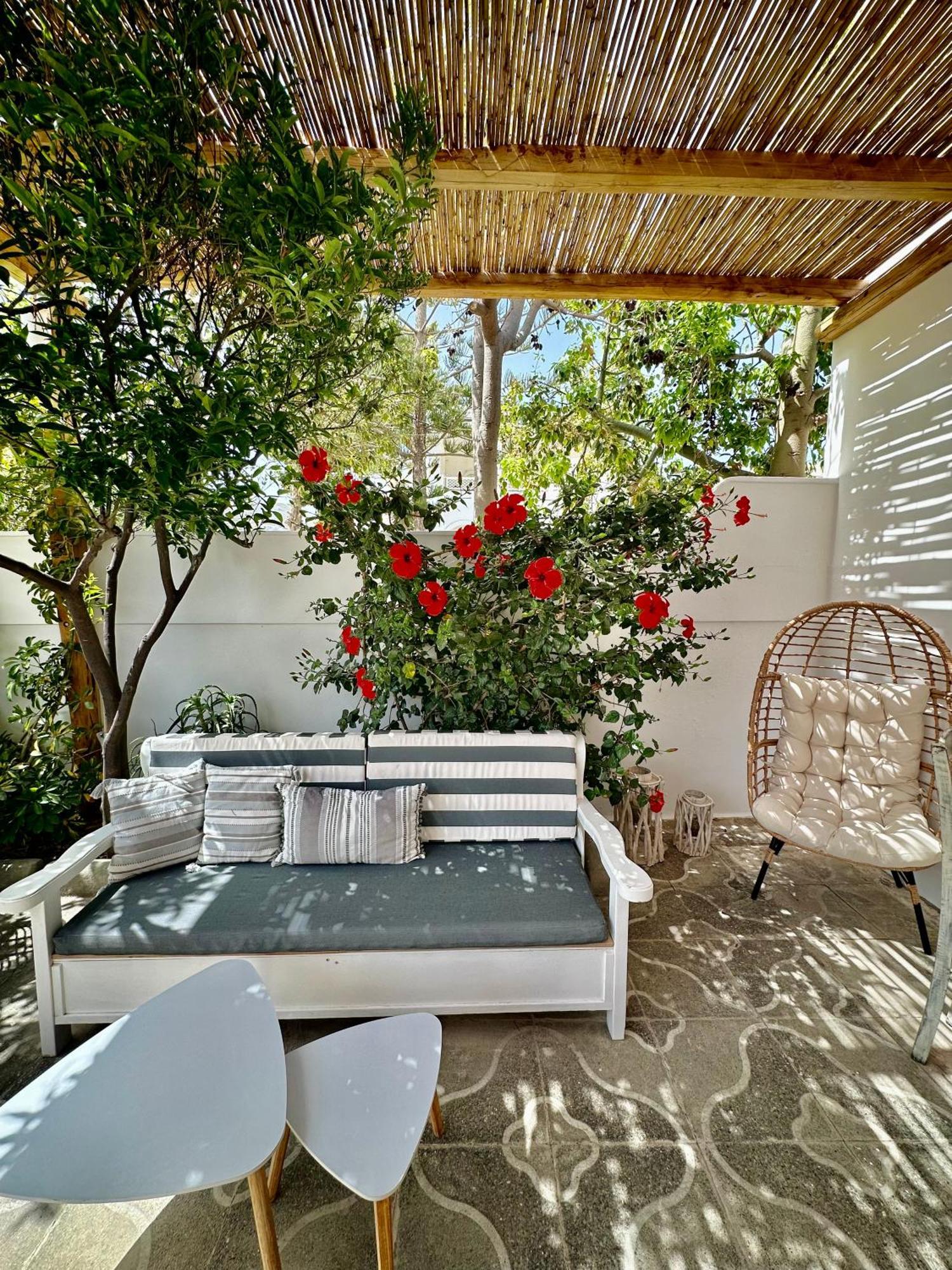 Athina Rooms - Lounge Apartments Parikia  Ngoại thất bức ảnh