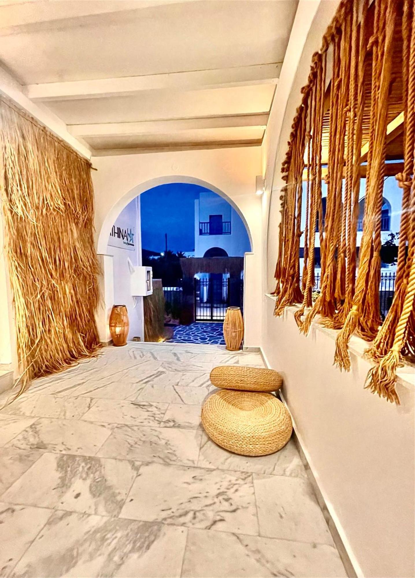 Athina Rooms - Lounge Apartments Parikia  Ngoại thất bức ảnh